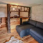 Di Montagna In Pietra -