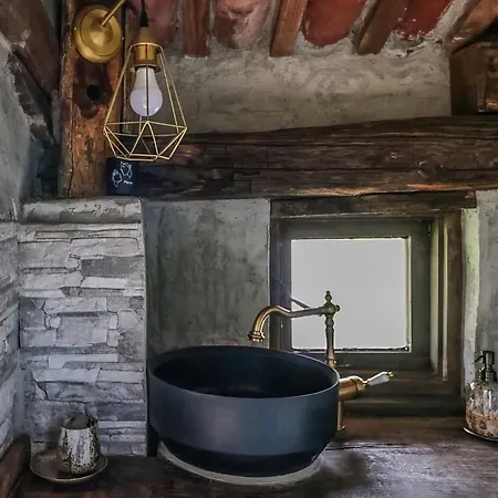 Дом отдыха Di Montagna In Pietra - *