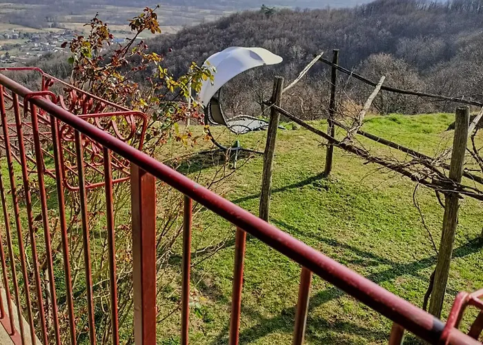 Di Montagna In Pietra -